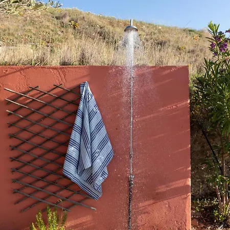 Malia, Eco-chic, Tranquility, Sea Views & Luxury Cycladic Island Escape Tálanda